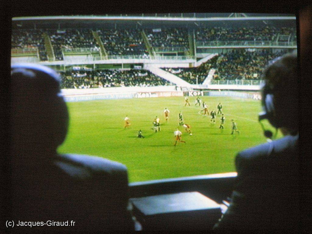 2005-03-28 19-44-24 Fin-Mars 200,0mm 1_20_eme F5,0.JPG